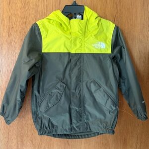 ⭐️NEW⭐️ The North Face Kids Raincoat
